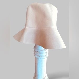 Vintage Mr. Paul Ivory Wool Felt Cloche Bucket Hat